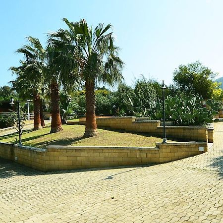 Residence Il Patio Cefalu Exterior photo