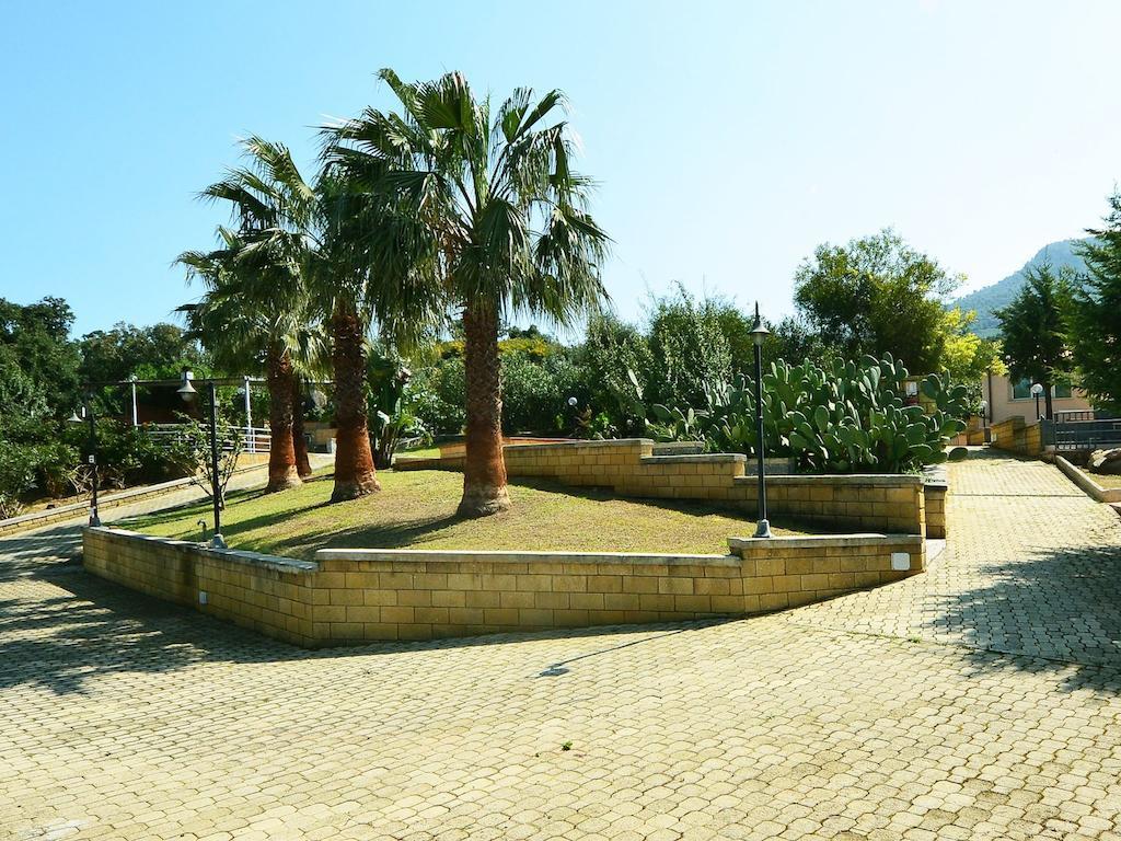 Residence Il Patio Cefalu Exterior photo