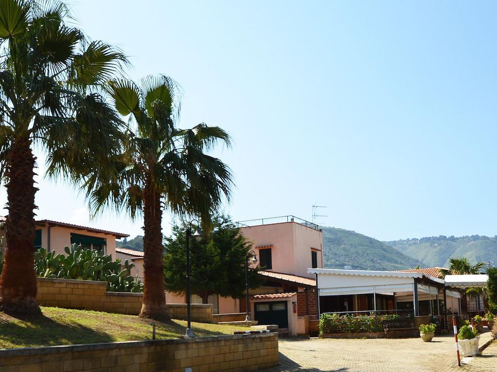 Residence Il Patio Cefalu Exterior photo