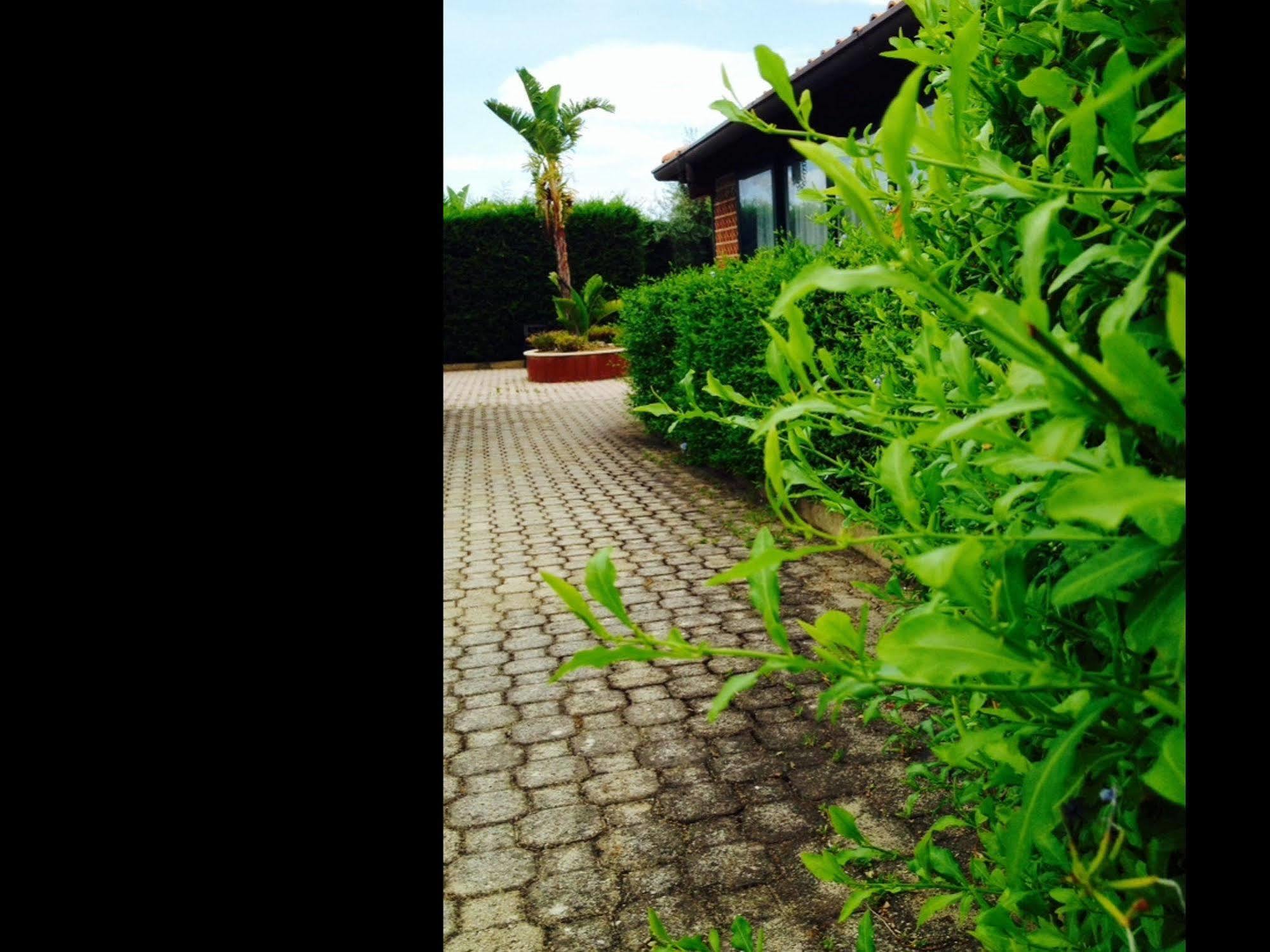 Residence Il Patio Cefalu Exterior photo